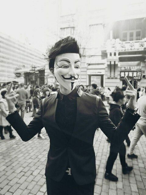 qq空间皮肤个性网男生=空间皮肤代码怎么用
