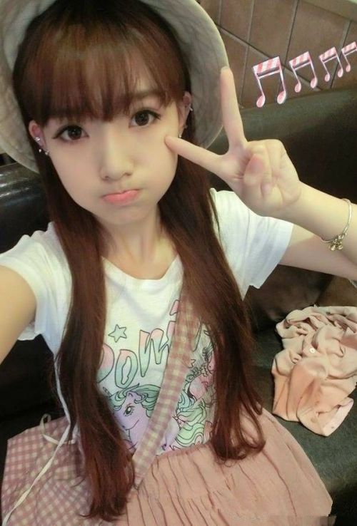 qq个性皮肤怎么保存=个性皮肤怎么保存下来